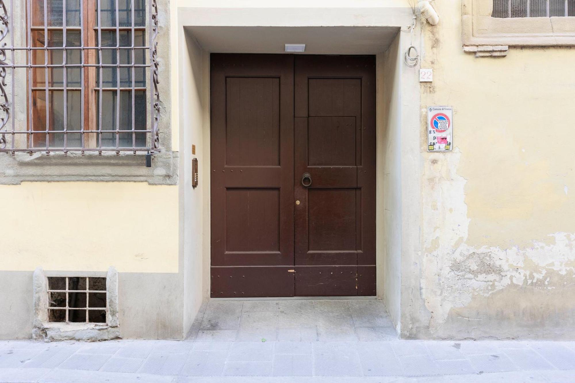 Santa Croce Deluxe Apartment Florence Exterior photo